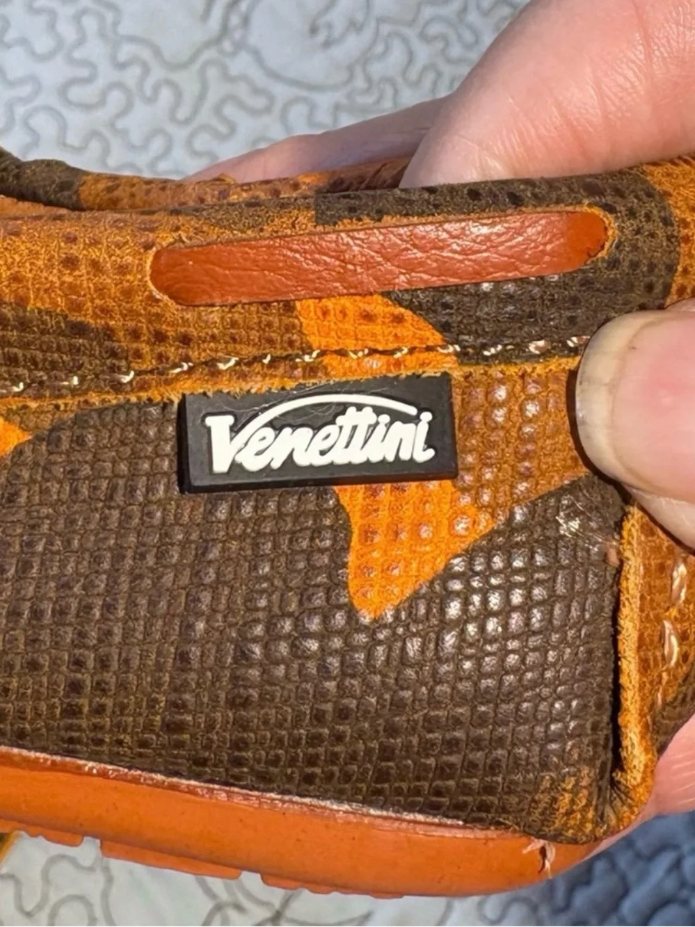 💥Venettini 55 Scott Boys Camo Leather Moccasin Loafers Euro 24- US 7.5/8💛